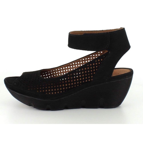 clarks artisan clarene prima